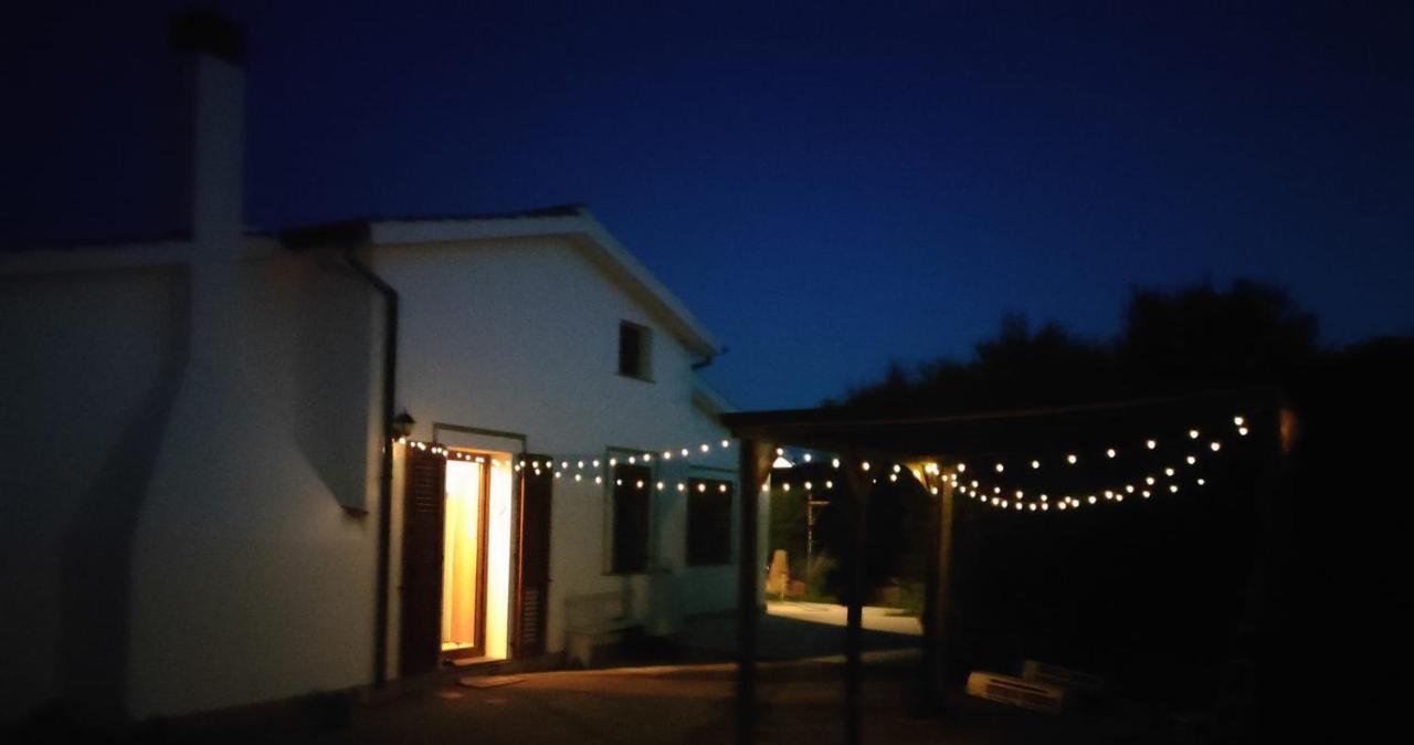 La_Casa_Di_ Willy Villa Canai Bagian luar foto